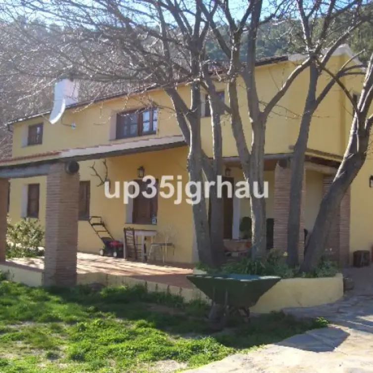 Sale of finca - cortijo in Jubrique