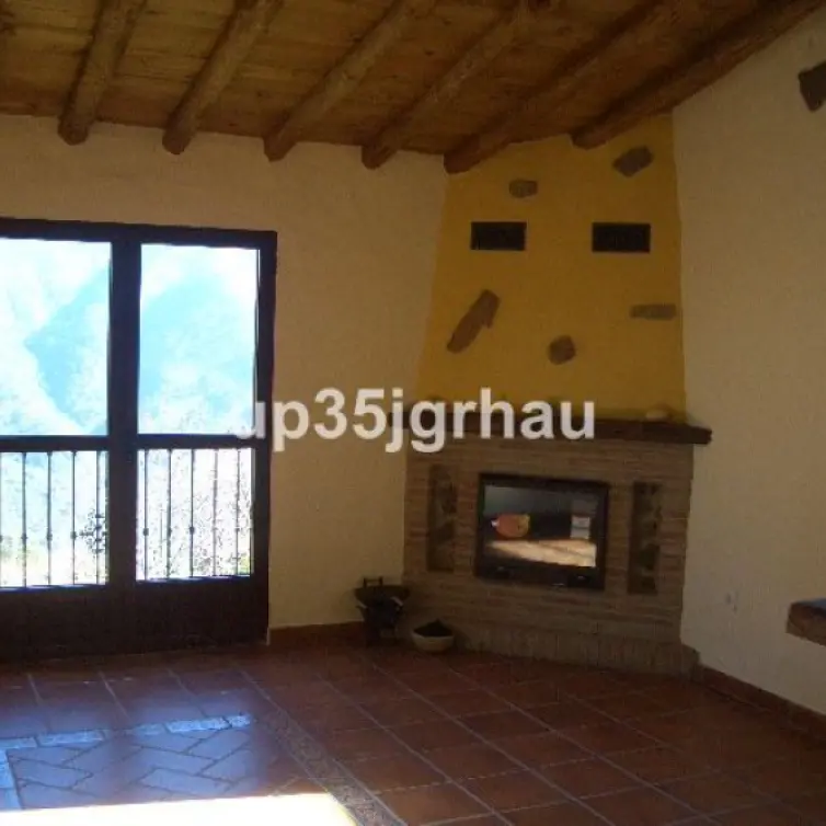 Sale of finca - cortijo in Jubrique