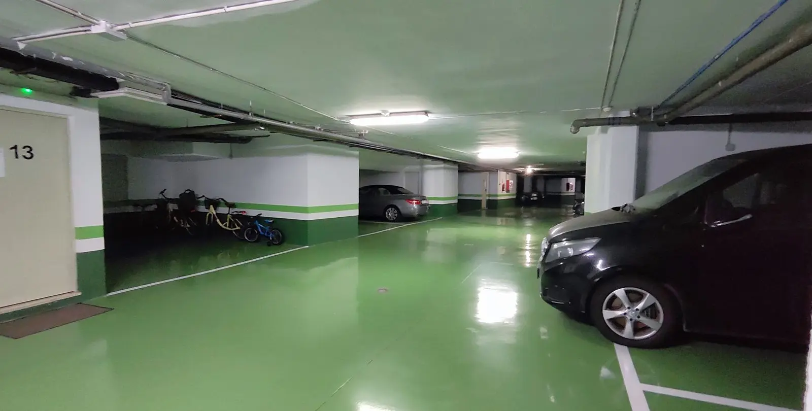 Sale of middle floor apartment in Estepona 27
