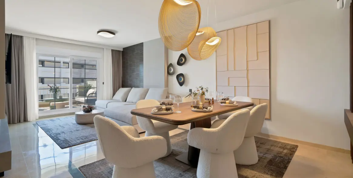 Sale of middle floor apartment in Marbella 1