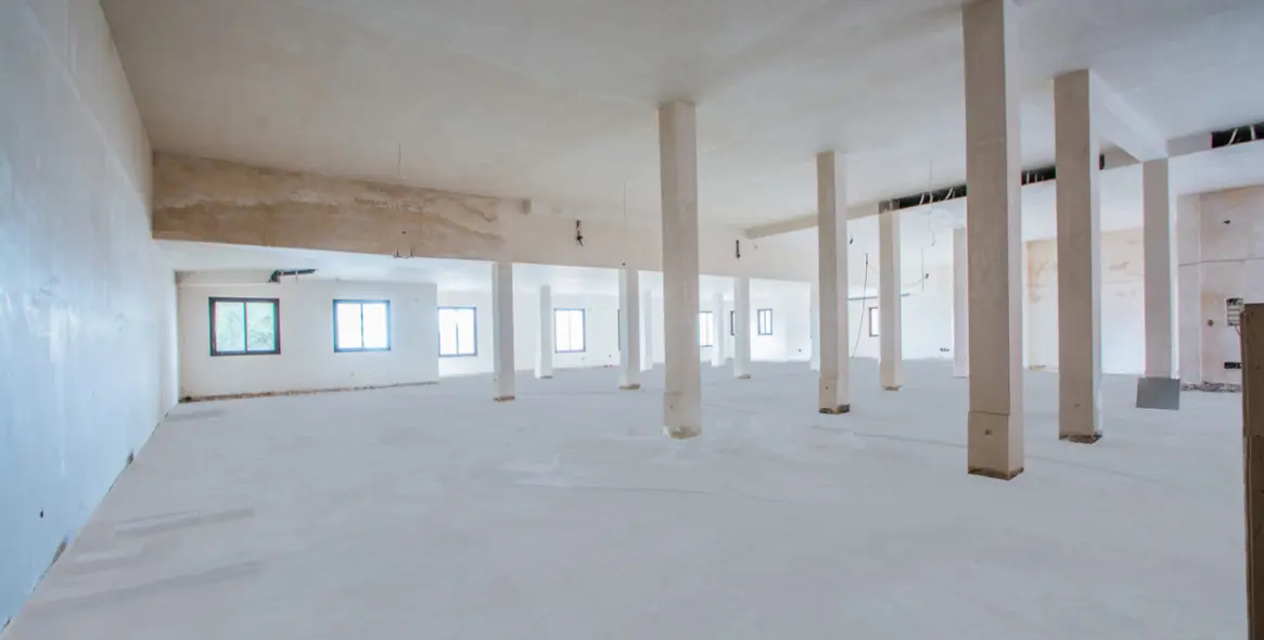 Sale of commercial premises in La Mairena 3