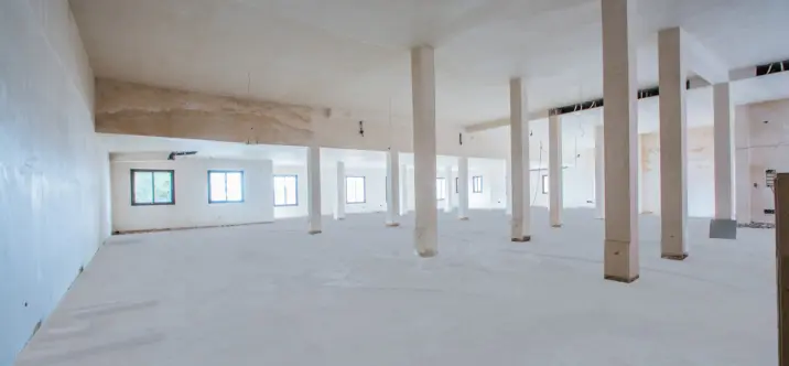 Sale of commercial premises in La Mairena 2