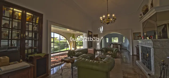 Venta de villa independiente en New Golden Mile 2