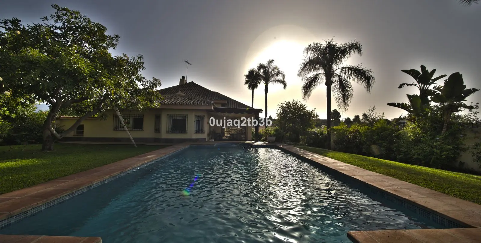 Venta de villa independiente en New Golden Mile 2