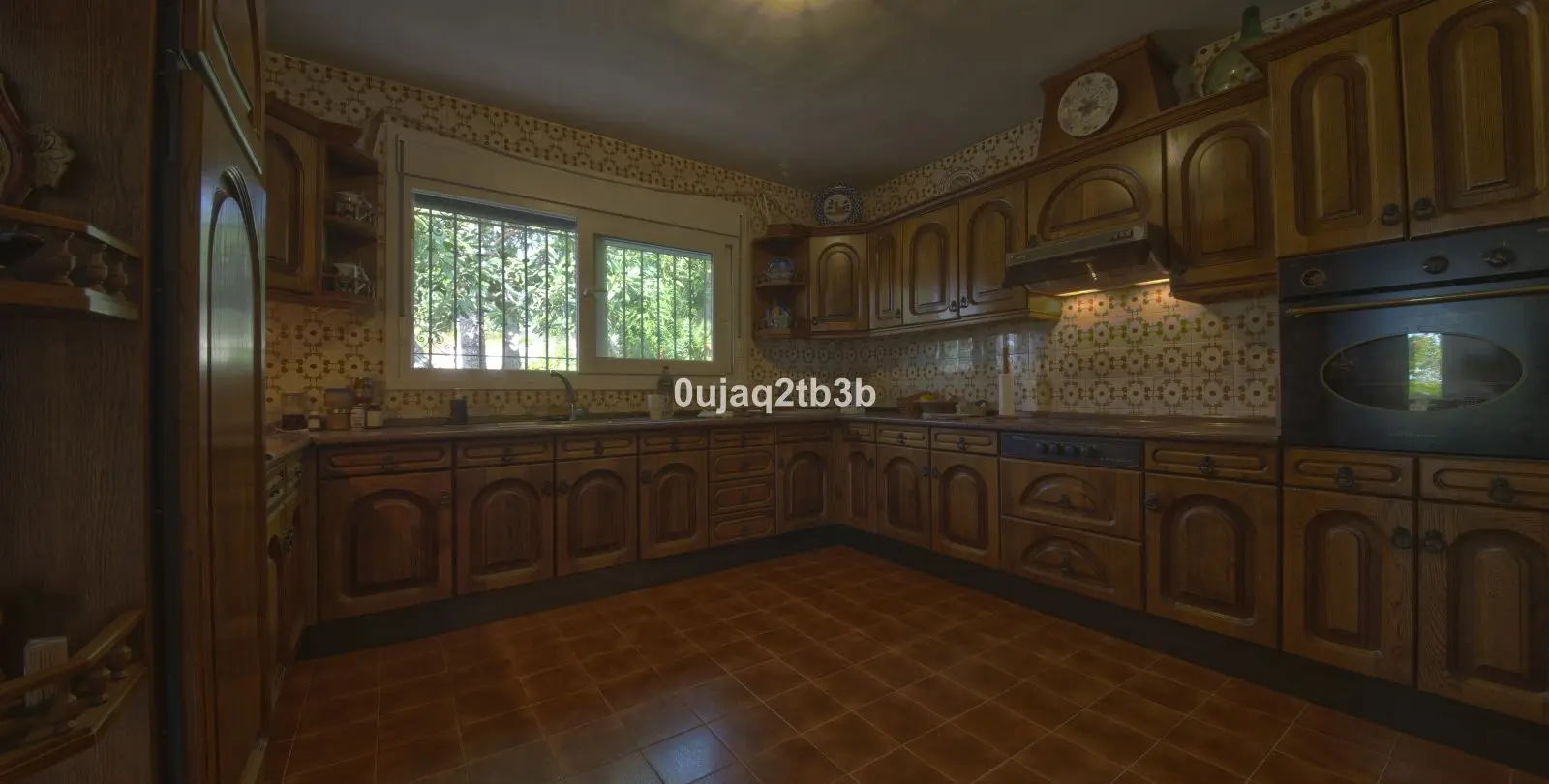Sale of detached villa in New Golden Mile 4