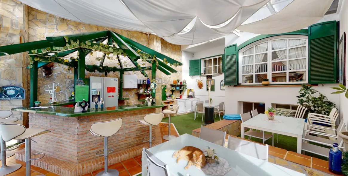 Продажа  отдельно стоящей виллы в Torrox Costa 5