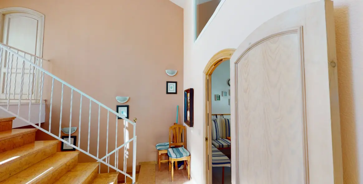 Sale of detached villa in Torrox Costa 21