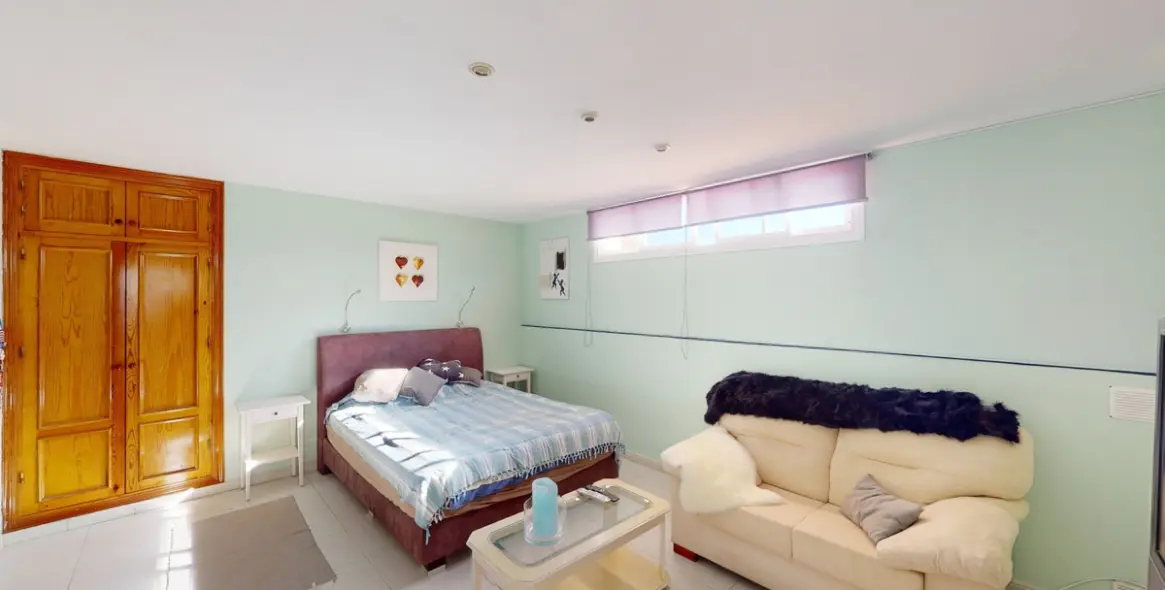 Sale of detached villa in Torrox Costa 44