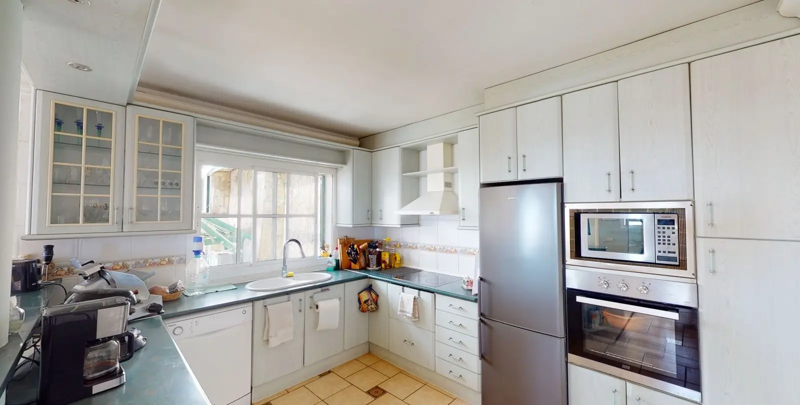 Venta de villa independiente en Torrox Costa 35