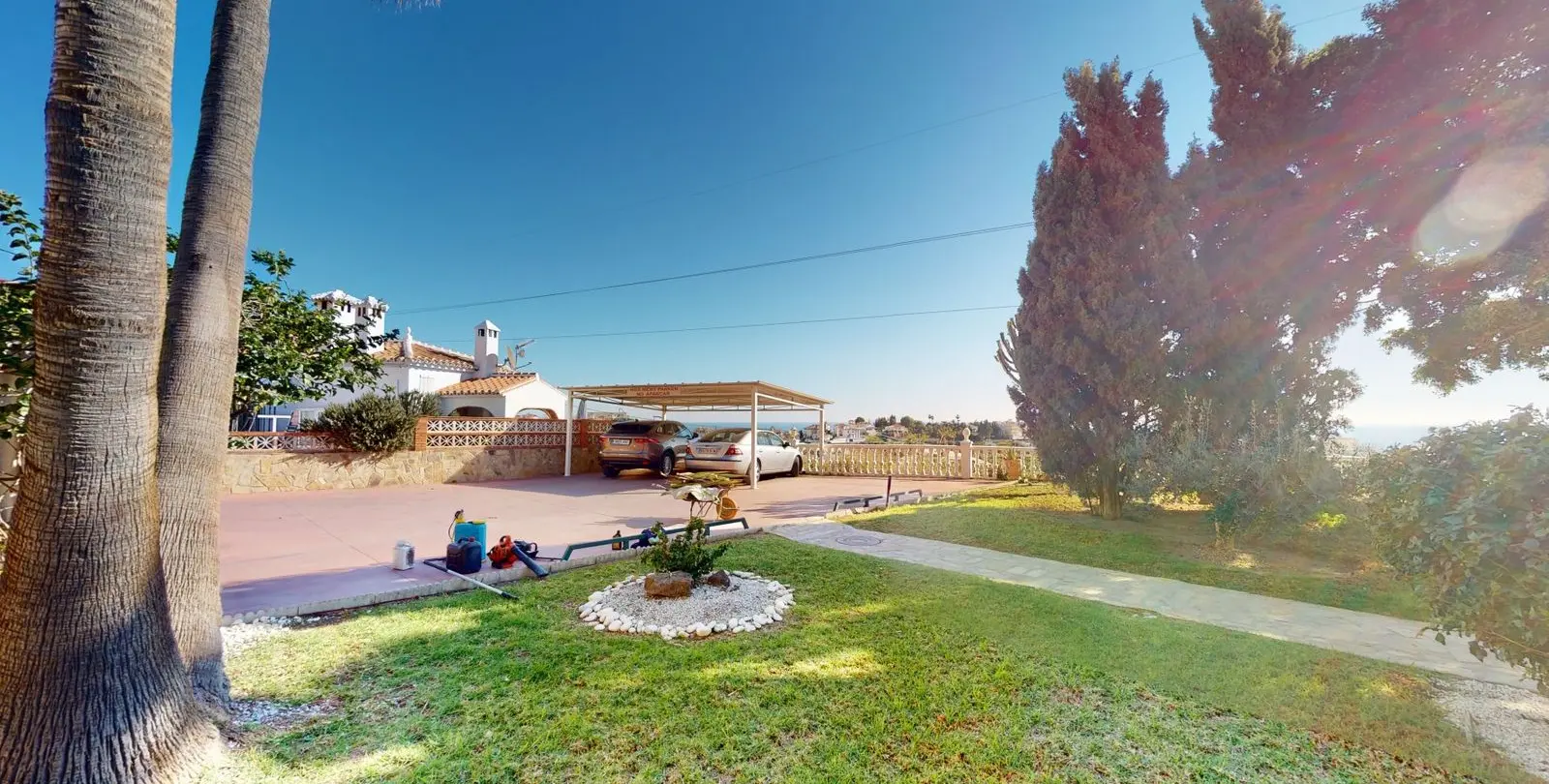 Venta de villa independiente en Torrox Costa 42