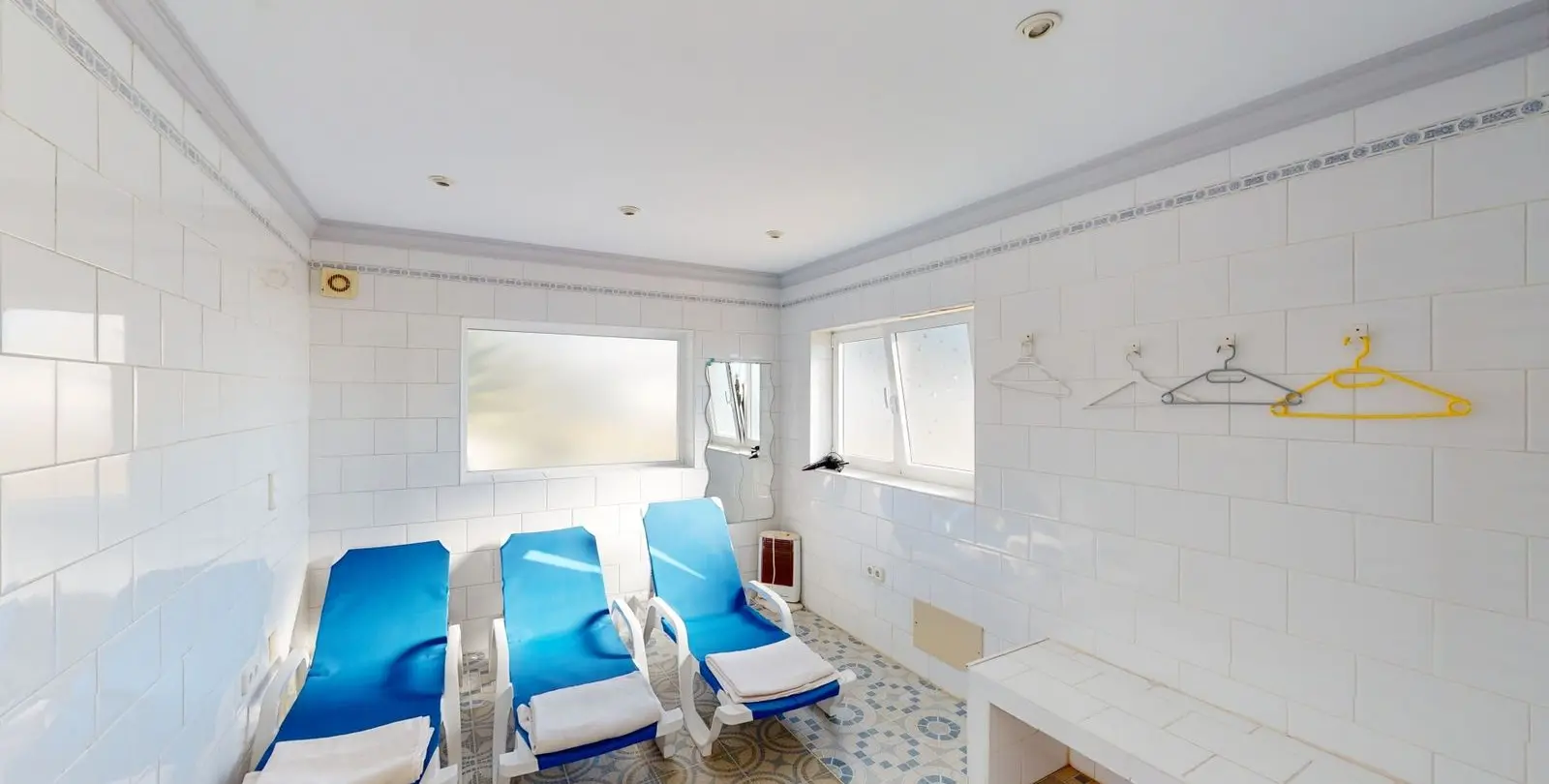 Venta de villa independiente en Torrox Costa 50