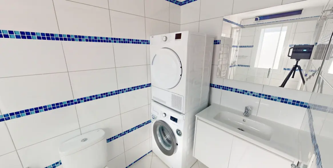 Sale of detached villa in Caleta de Vélez 49