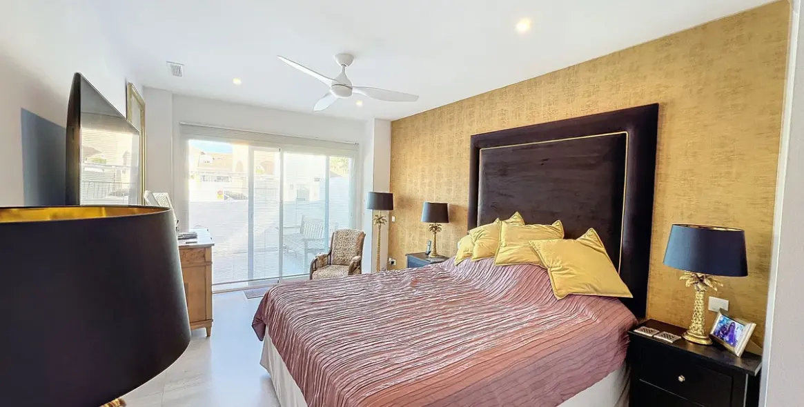 Sale of semi-detached house in Benalmadena 12