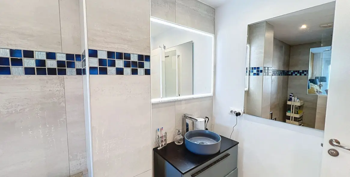 Sale of semi-detached house in Benalmadena 17