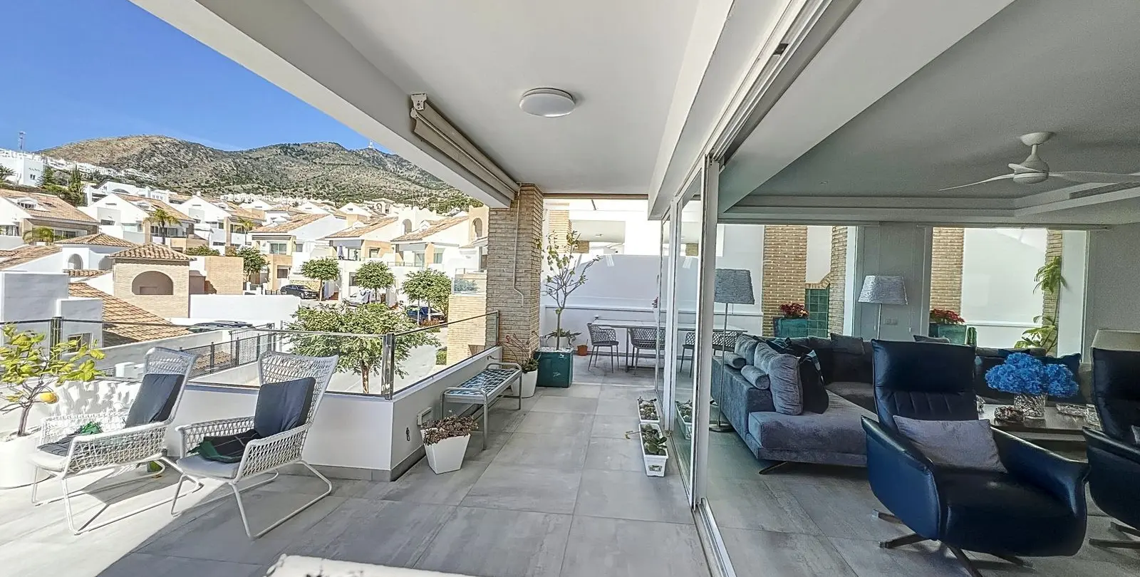 Продажа дома на две семьи в Benalmadena 42