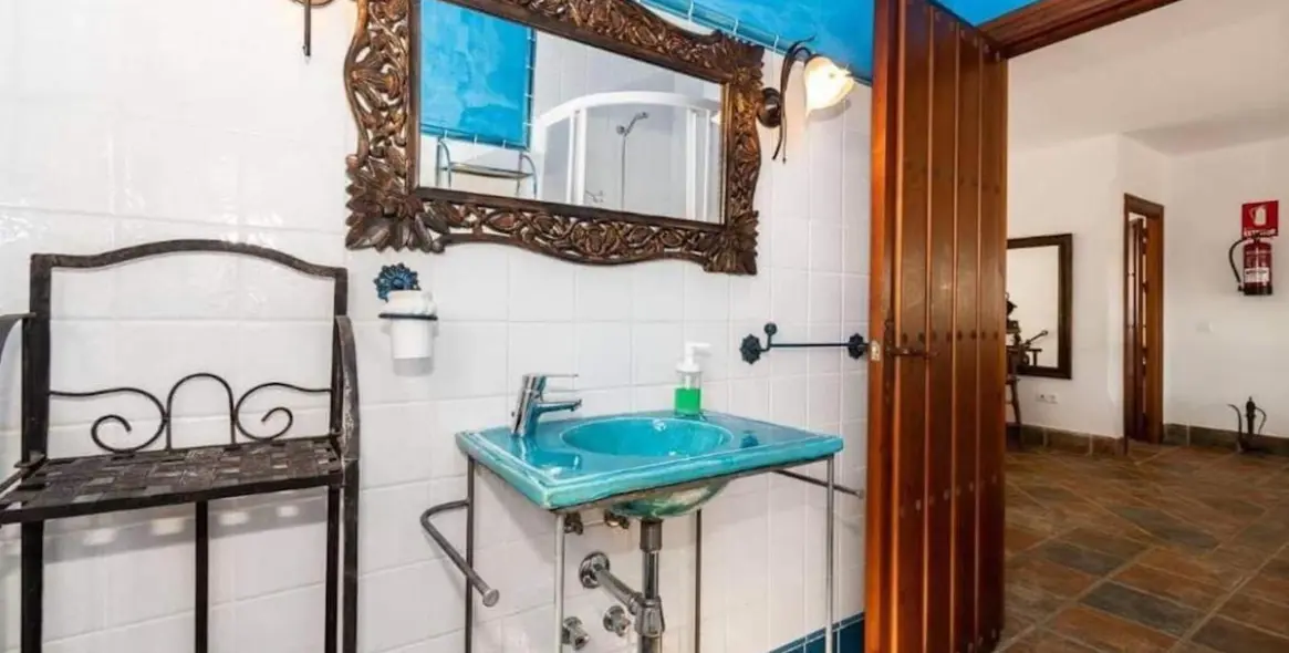 Sale of detached villa in Frigiliana 27