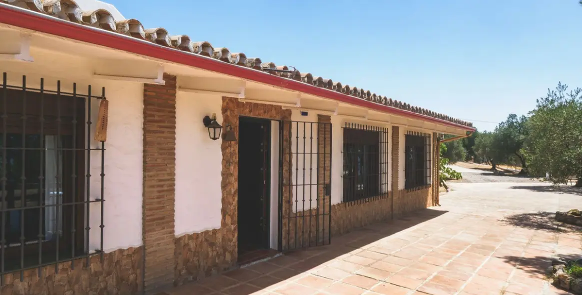 Продажа гостевого дома в Alora 1