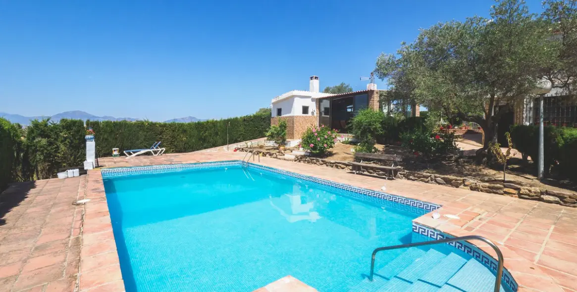 Продажа гостевого дома в Alora 2