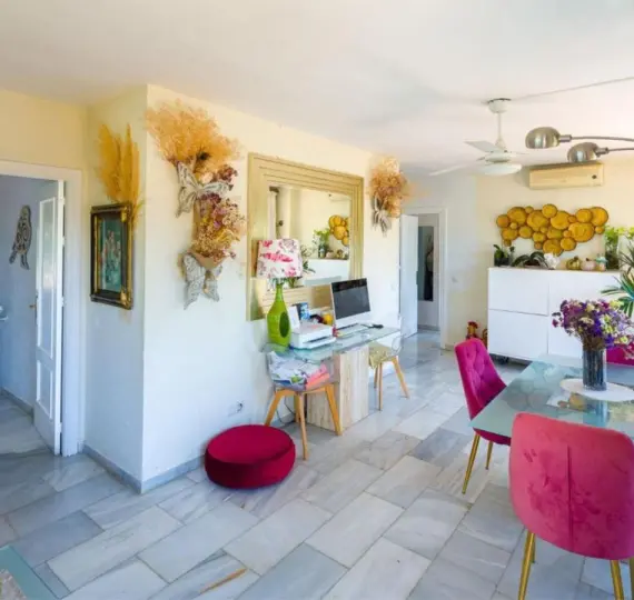 Продажа  отдельно стоящей виллы в El Rosario