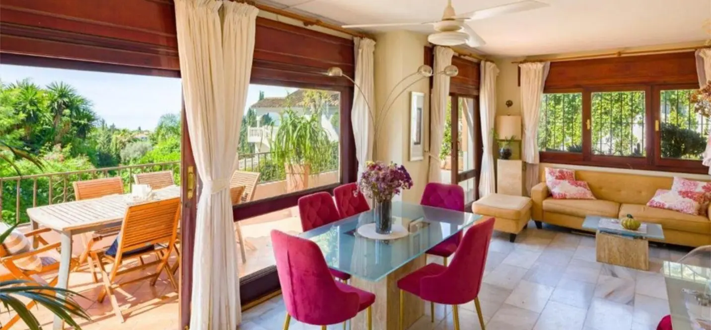 Sale of detached villa in El Rosario 4