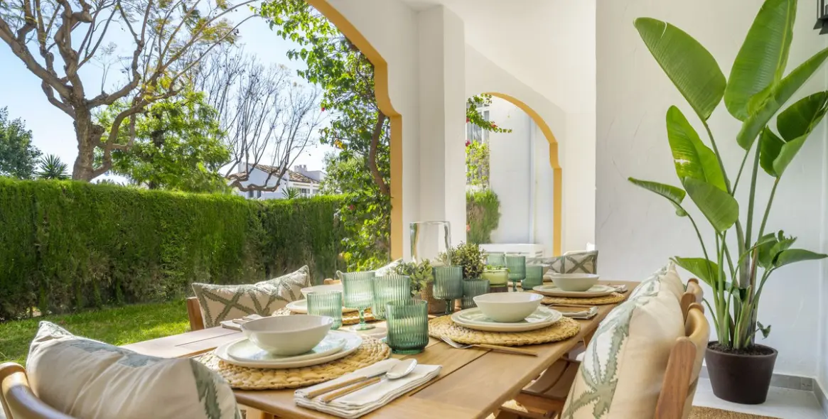 Продажа апартаментов на первом этаже в Nueva Andalucía (район Nueva Andalucía) 6