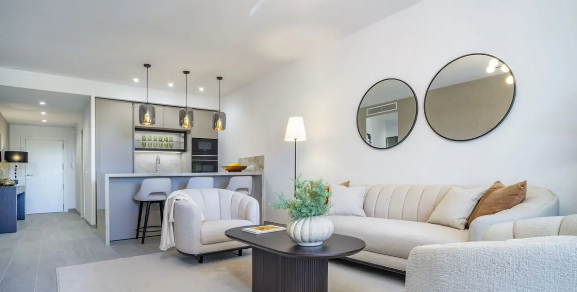 Продажа апартаментов на первом этаже в Nueva Andalucía 11