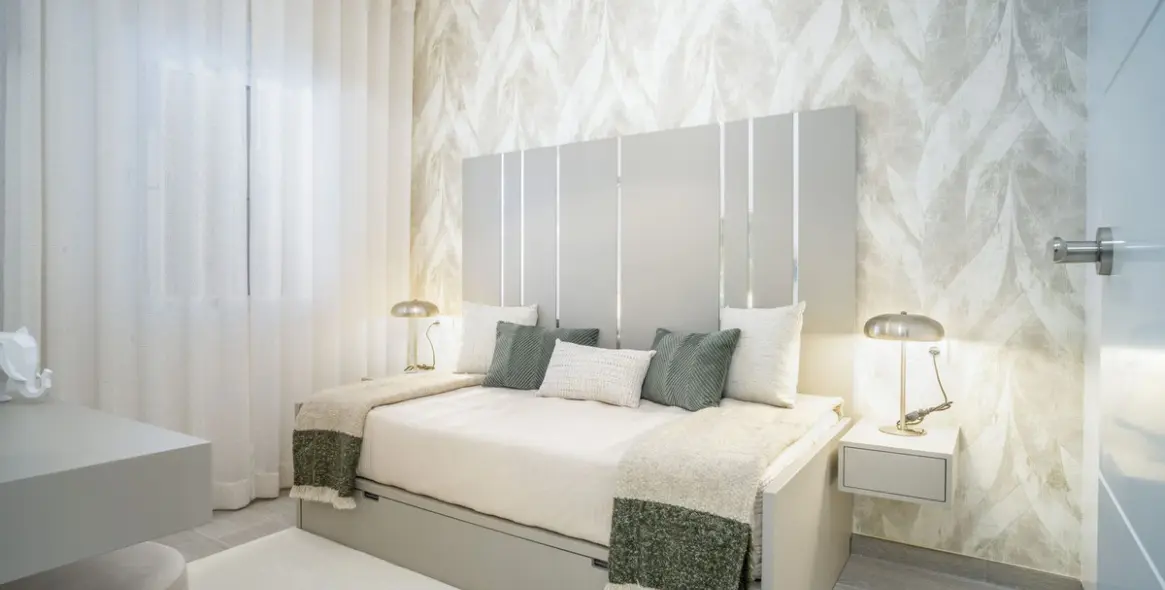 Sale of ground floor apartment in Nueva Andalucía 33