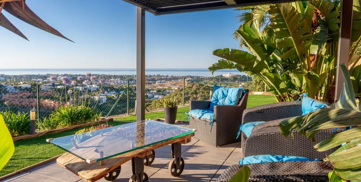 Долгосрочная аренда таунхауса в El Paraiso 2