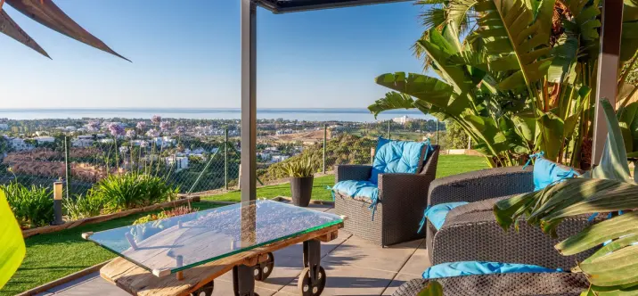 Долгосрочная аренда таунхауса в El Paraiso 1