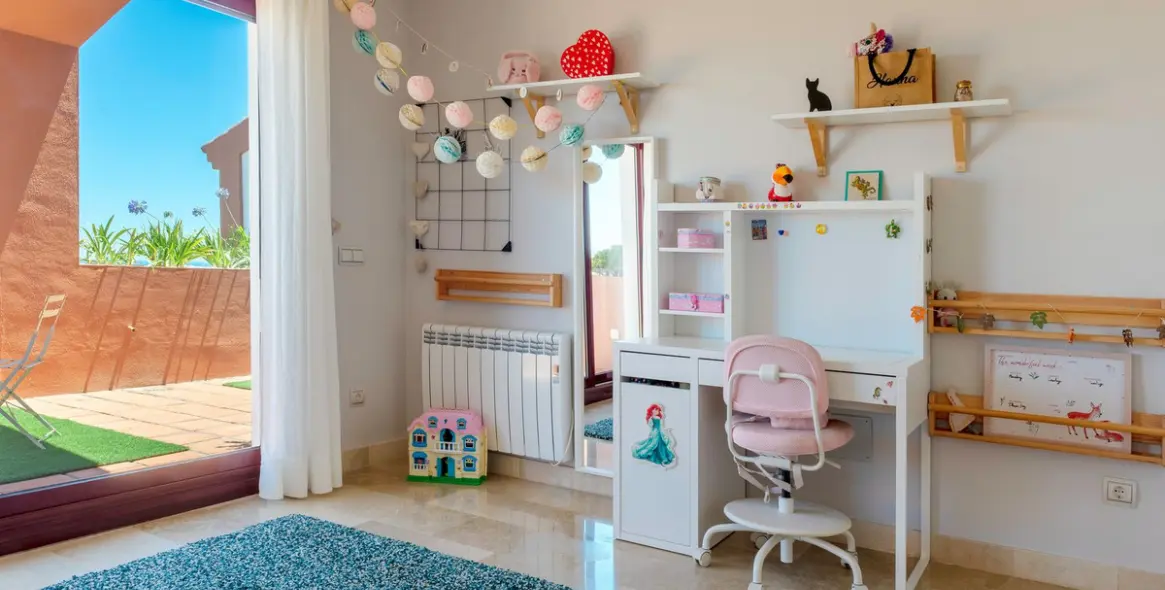 Долгосрочная аренда таунхауса в El Paraiso 18