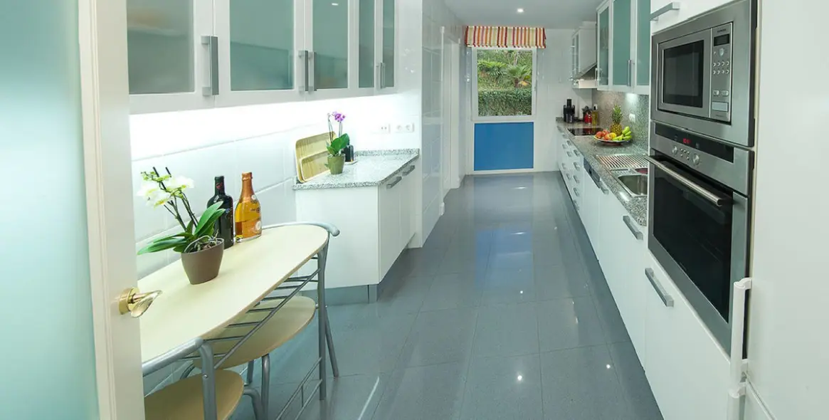 Venta de apartamento en planta baja en Nueva Andalucía (distrito Nueva Andalucía) 3