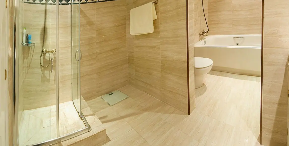 Venta de apartamento en planta baja en Nueva Andalucía (distrito Nueva Andalucía) 8