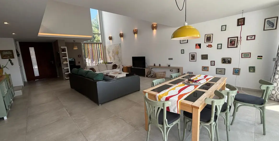 Sale of detached villa in Fuengirola 16