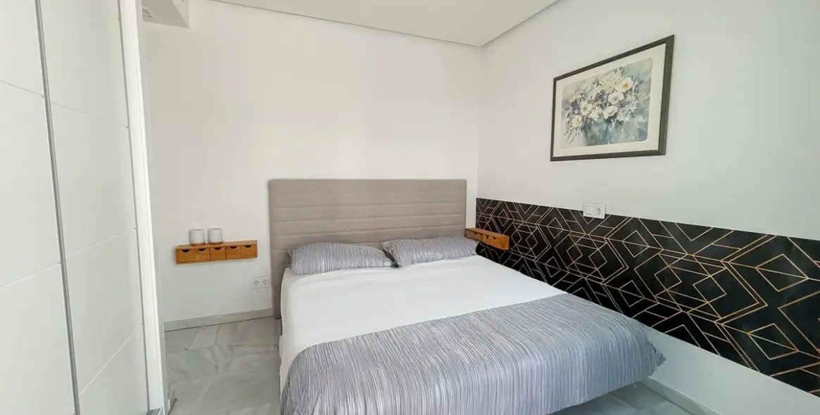 Продажа двухуровневого пентхауса в Marbella 13