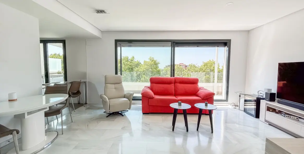 Sale of penthouse duplex in Marbella 2