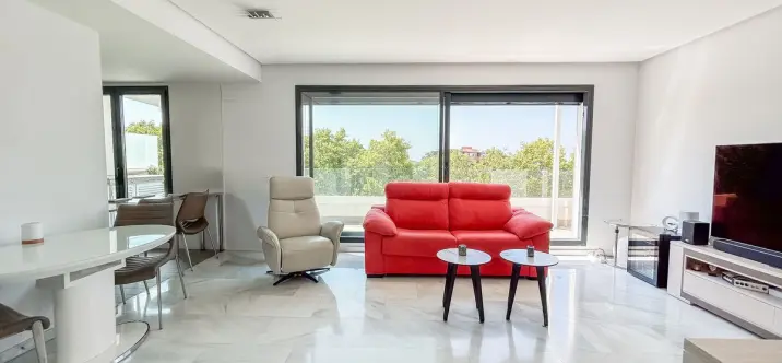 Sale of penthouse duplex in Marbella 1