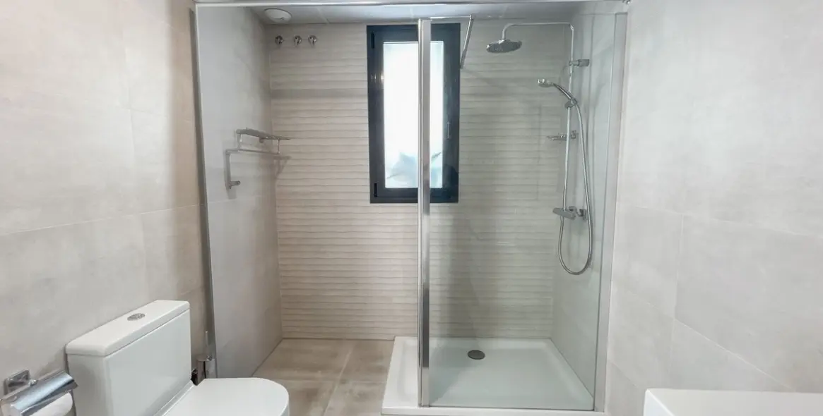 Sale of penthouse duplex in Marbella 18