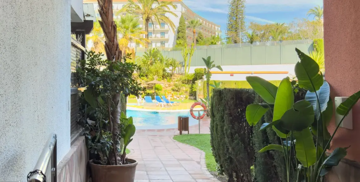 Sale of penthouse in Puerto Banús 8