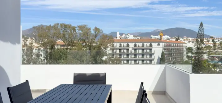 Продажа пентхауса в Puerto Banús 1