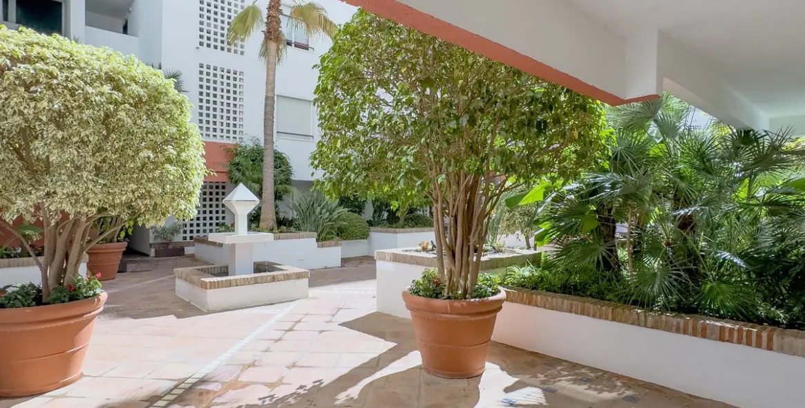 Sale of penthouse in Puerto Banús 19