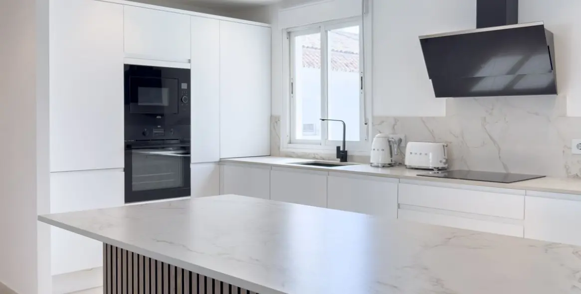 Sale of penthouse in Puerto Banús 20