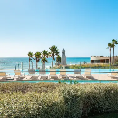 Продажа апартаментов на первом этаже в Estepona