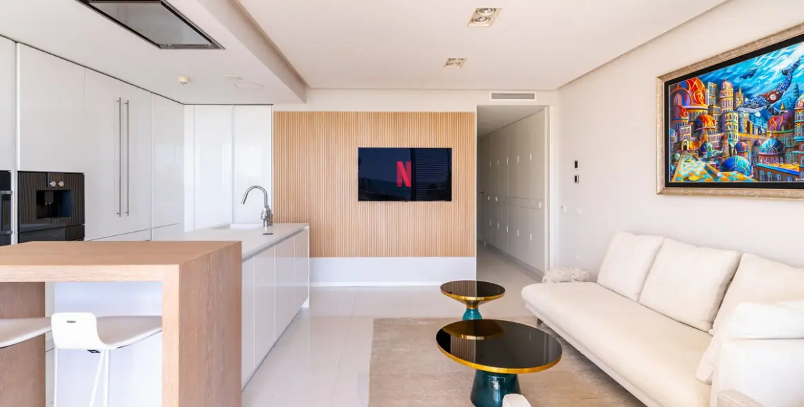 Продажа апартаментов на первом этаже в Estepona 6