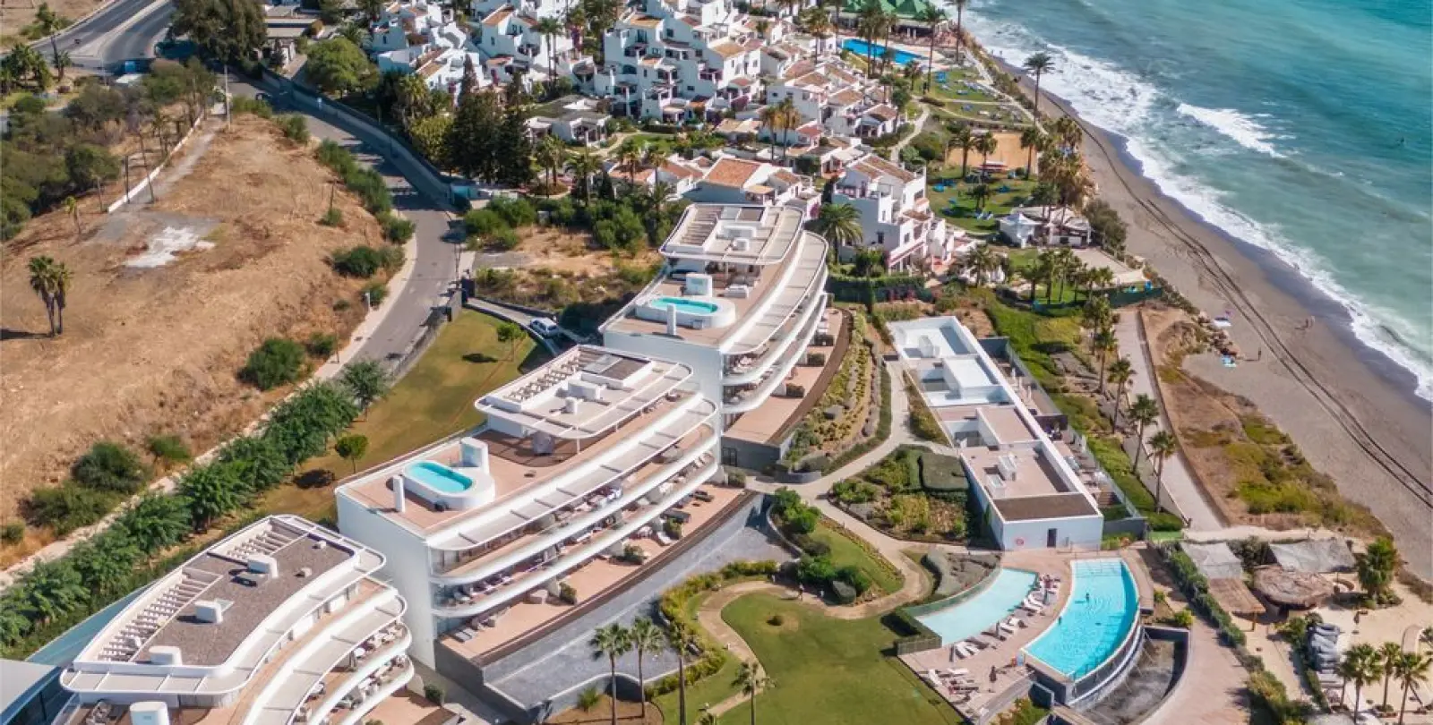 Venta de apartamento en planta baja en Estepona 39