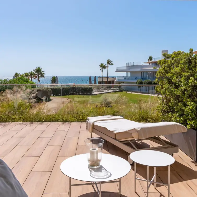 Venta de apartamento en planta baja en Estepona