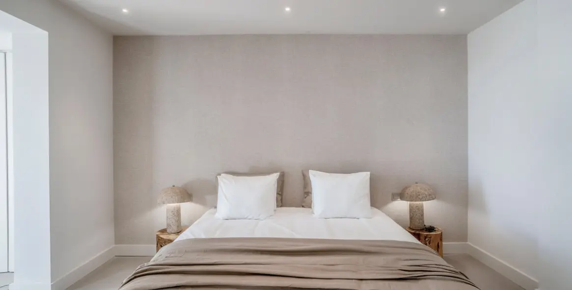 Продажа апартаментов на первом этаже в Nueva Andalucía 23