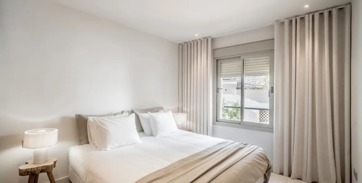 Продажа апартаментов на первом этаже в Nueva Andalucía 25