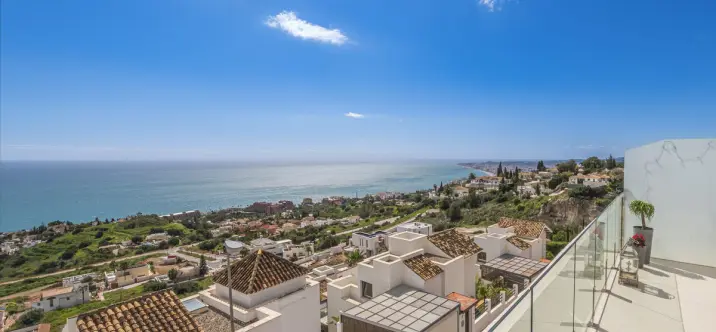 Venta de ático dúplex en Benalmadena 3