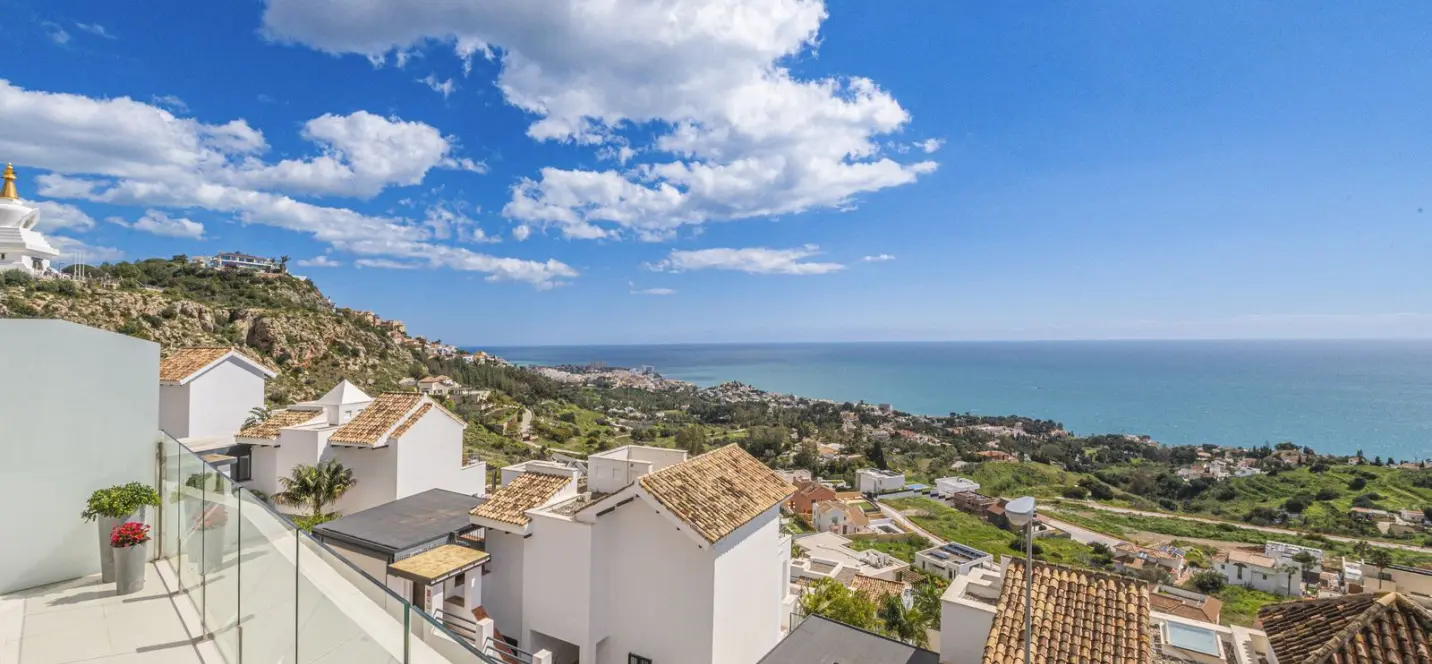 Продажа двухуровневого пентхауса в Benalmadena 3