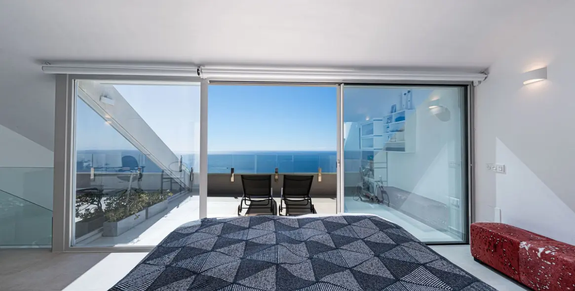 Venta de ático dúplex en Benalmadena 25